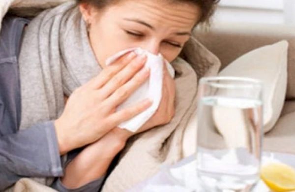 Xəstə vərəm əleyhinə dispanserdə özünü bıçaqladı - Bakıda dəhşət