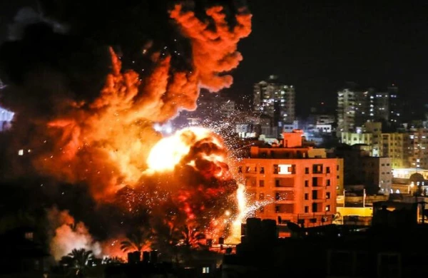 SON DƏQİQƏ: ABŞ səfirliyi raketlərlə ATƏŞƏ TUTULDU