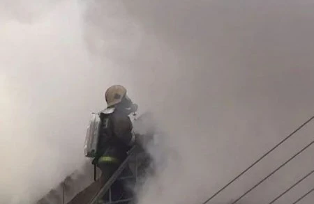 Güclü yanğında 3 uşaq öldü