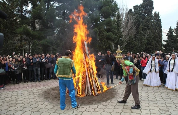 Koronavirus təhlükəsinə görə Novruz tədbirləri təxirə salınır