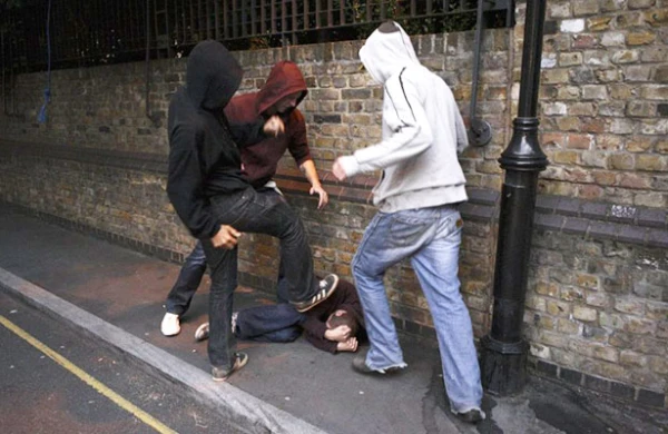 Bakıda kütləvi dava - VİDEO