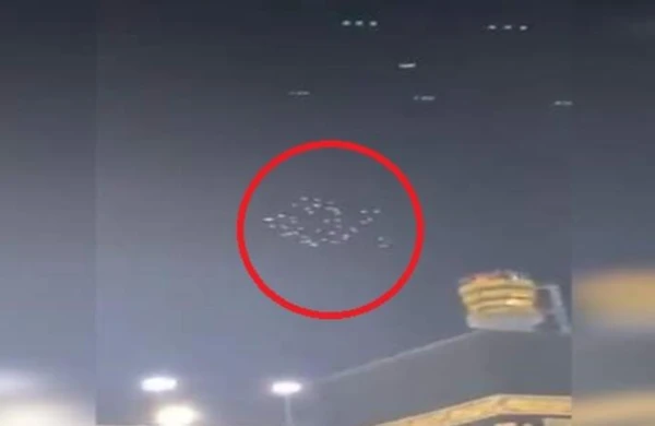 Dünya bundan  danışır: Virusa görə bağlanan Kəbədən inanılmaz görüntü - VİDEO