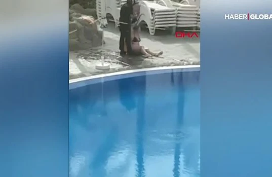 Hovuza girmək üçün koronavirus karantinindən qaçdı - VİDEO