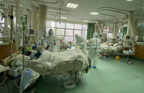 Koronavirus xəstələrinin GÖRÜNTÜLƏRİ YAYILDI - VİDEO