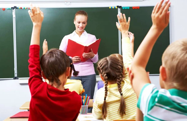 Azərbaycanda məktəb və universitetlər aprelin 20-nə qədər bağlı olacaq - RƏSMİ