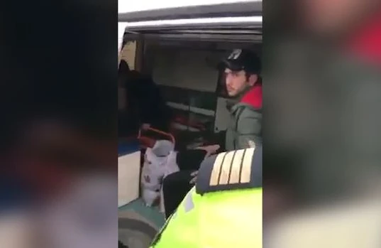 Azərbaycanda ŞOK! Təcili tibbi yardımından taksi kimi istifadə etdilər - VİDEO