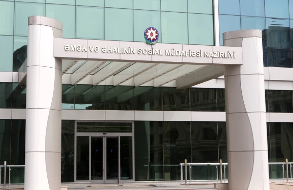 65 yaşdan yuxarı şəxslər evlərində sosial məişət xidmətləri ilə təmin olunacaqlar - RƏSMİ