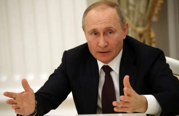 Putin xalqa müraciət etdi: ''Evdə qalın''