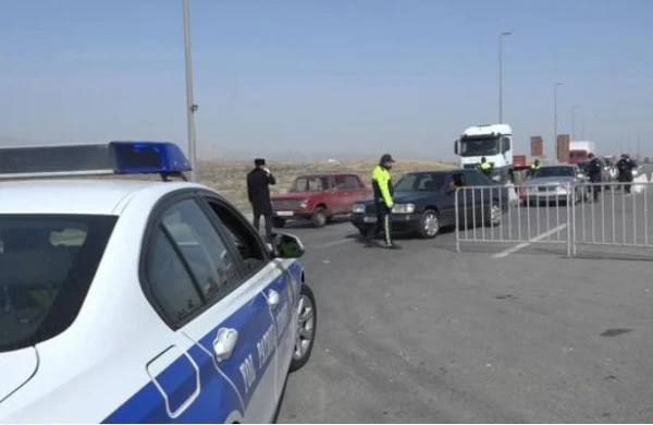 Polis Bakıya giriş qadağasını pozan 46 nəfəri cərimələdi