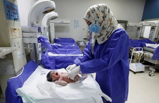 İki həftəlik körpədə koronavirus tapıldı