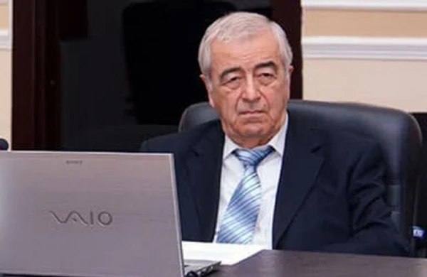 Arif İsmayılzadə vəfat etdi