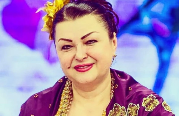 "Əlim gəlmir iş görməyə, evləri də təmizləmirəm" - Firəngiz Mütəllimova