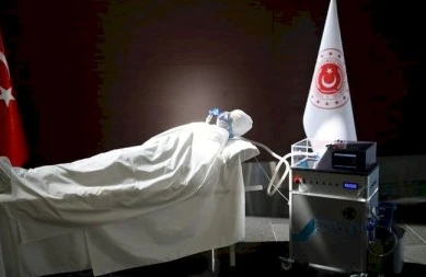 Türkiyə yerli mexaniki süni tənəffüs aparatı istehsal etdi