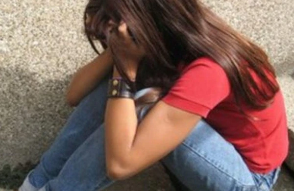 Azərbaycanda 2 dostdan DƏHŞƏTLİ ƏMƏL: evdə tək olan 5 yaşlı qıza görün nələr etdilər
