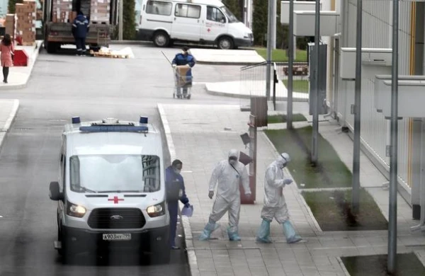 Число заразившихся коронавирусом в России за сутки выросло на 5 849