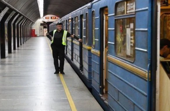 Metroya tibbi maskasız heç kəs buraxılmayacaq