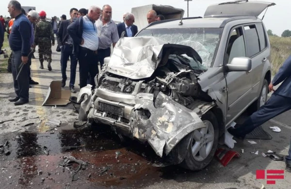 SON DƏQİQƏ! Azərbaycanda ağır qəza: 4 nəfər öldü