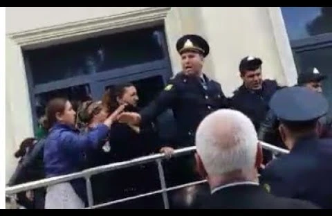 Biləsuvarda  baş  vermiş  insidentin videosu  yayılıb