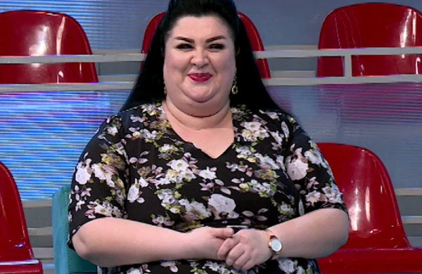 “Özümdən yaşca kiçik biri ilə evlənməyimə paxıllıq edirlər” - Xuraman Əlizadə - VİDEO - FOTO