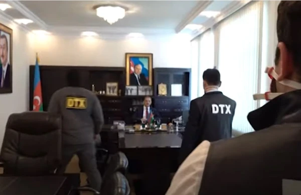 Həbs olunan icra başçının  otağından qadın geyimləri tapılıb  — ŞOK GÖRÜNTÜ