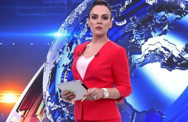 SON DƏQİQƏ:Tanınmış aparıcı istefa verib