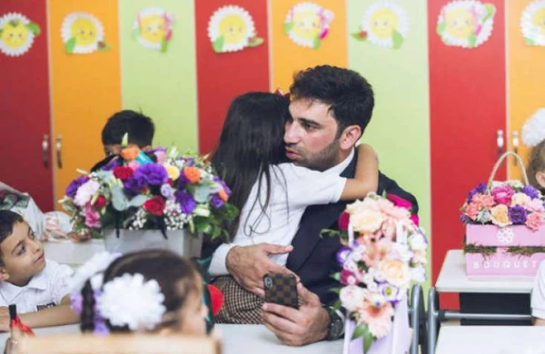 Kamilin qızına yazdığı məktub hər kəsi kövrəltdi: "Atan 10 günlük..." - FOTO