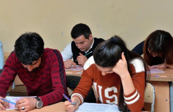 Bakalavrlar üçün dövlət imtahanı LƏĞV EDİLDİ - VİDEO