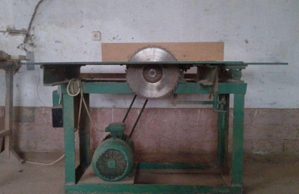 Bakıda zavodda dəhşət: Usta dəzgaha ilişib öldü