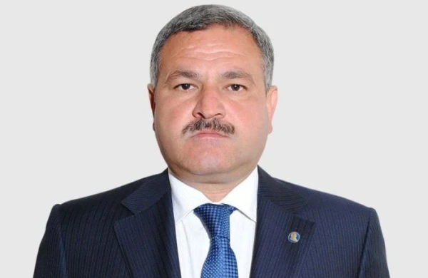 İcra başçısı danışdı: “Mən hördürməmişəm”