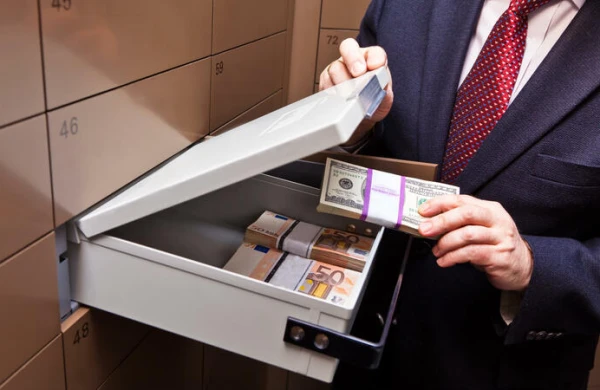 Bağlanan banklarda pulu olanlara xəbər var: NAĞDSIZ ÖDƏNİLƏCƏK