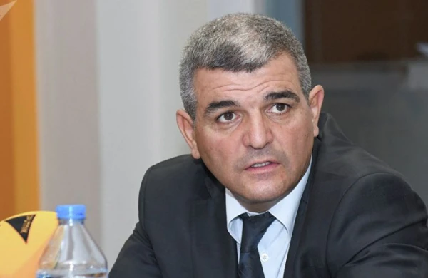 Deputat: “Mənim kimi kadr qalıb kənarda, gör kimi təyin ediblər" - YAZI