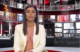 Telekanalda biabırçılıq! Aparıcı verilişi çılpaq çıxdı
