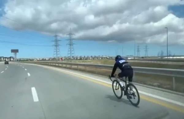 Azərbaycanda nazir 200 kilometri velosipedlə dayanmadan 7 saata qət etdi - VİDEO