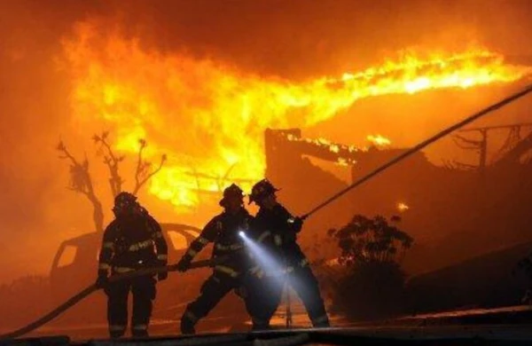 Şamaxıda "UAZ" yandı
