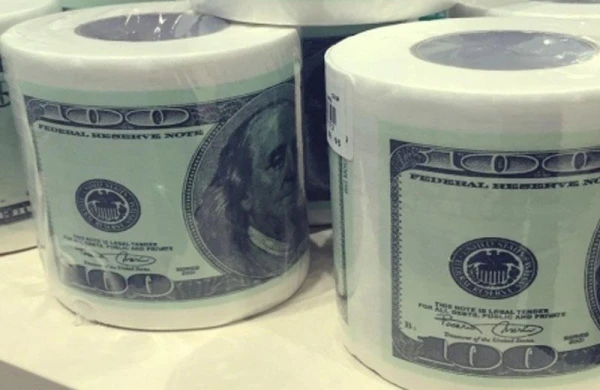 "Dolları tualet kağızına çevirmişik"