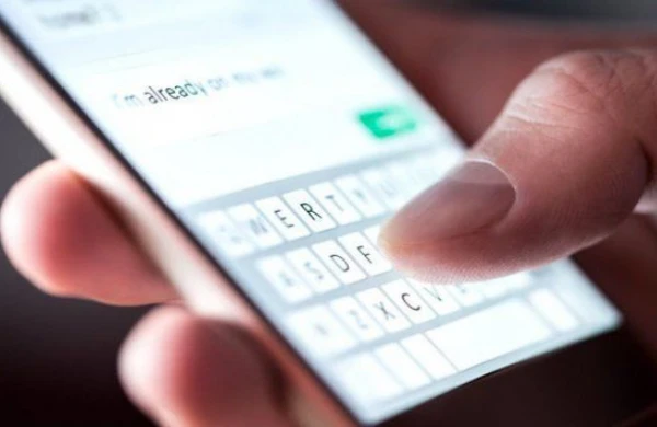 Azərbaycanda SMS icazə bərpa edilir - RƏSMİ