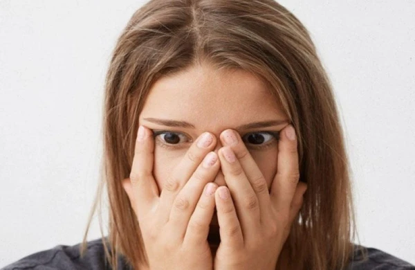 Nevroz, VSD və panik atakın 30 simptomu – Özünüzü test edin