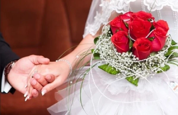 Azərbaycanda toy gecəsi şok hadisə:  Qayınana bəyin yanından qaçan gəlini iynə vurub sakitləşdirdi