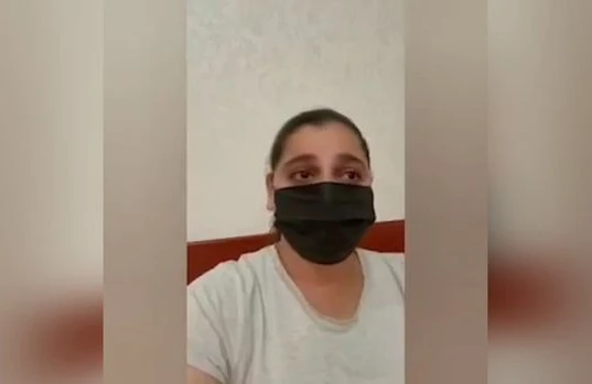 Bakıda poçt əməkdaşları yanlış anlaşılmaya görə üzr istədi - VİDEO