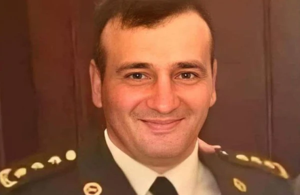 Öz evi olmayan komandirimiz bizə ev tikirdi - Şəhid generalın əsgəri yazır..