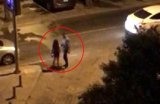 Axşam 10-dan sonra bu küçədə ona yaxınlaşan oğlanlarla intim əlaqədə olur - FOTO
