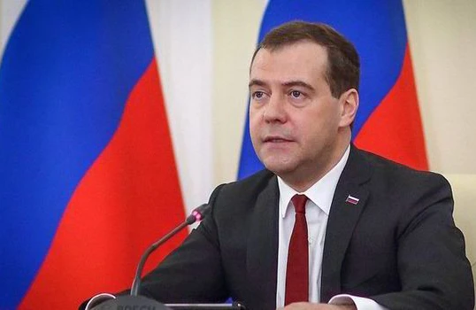 Medvedev Azərbaycana və Ermənistana müraciət etdi
