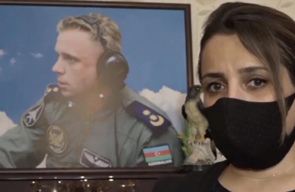 Qəhrəman pilotun xanımı: “Oğlumuza atan yoxdur deyə bilmirəm” - VİDEO
