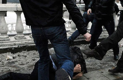 Ermənilər silahlarla azərbaycanlılara HÜCUM ETDİ, maşınları dağıdıldı - YARALILAR VAR