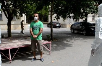 Mingəçevirdə yaşadığı ünvanı tərk edən COVID-19 xəstəsi saxlanıldı