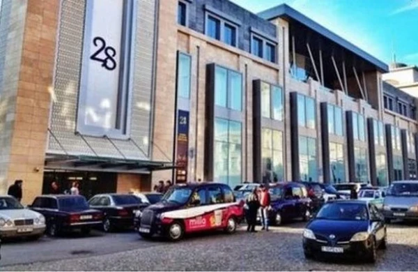 Növbəti həftə "mall"ların fəaliyyəti və rayonlara gediş-gəliş bərpa edilir? – AÇIQLAMA