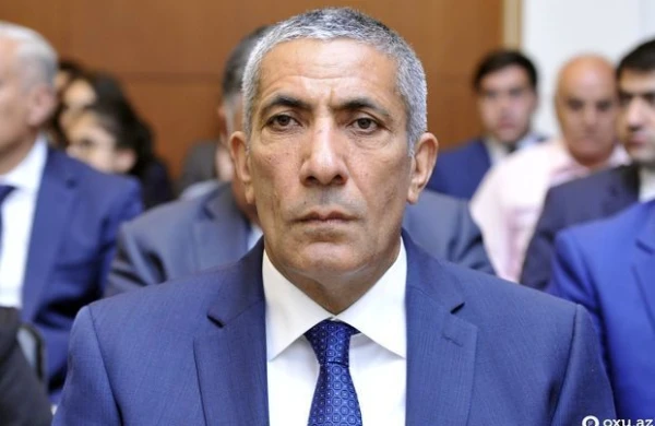 YAP karantin qaydalarını pozan Siyavuş Novruzova töhmət verdi