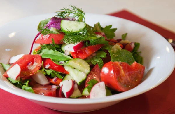 Yaşlanmanı gecikdirən ƏRZAQLAR 