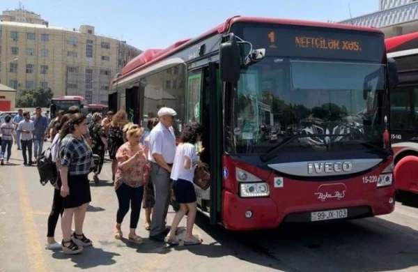 "Avtobuslarda gediş haqqı 40-50 qəpik olacaq" - AÇIQLAMA
