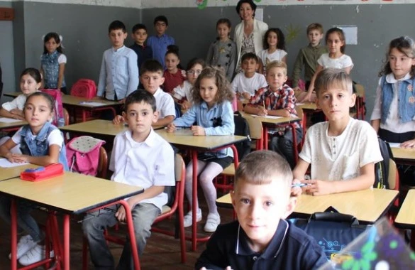 SON DƏQİQƏ: Məktəblərin açılması TƏXİRƏ SALINDI